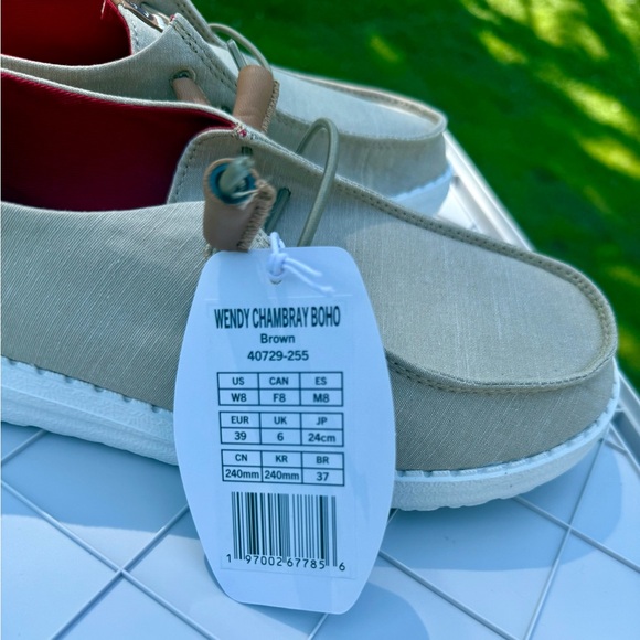 Hey Dude Tan White Maroon Wendy Chambray Boho Casual Moccasin Shoes New w/ Tags - Picture 11 of 14